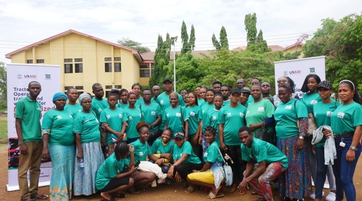 Group picture of men and women together