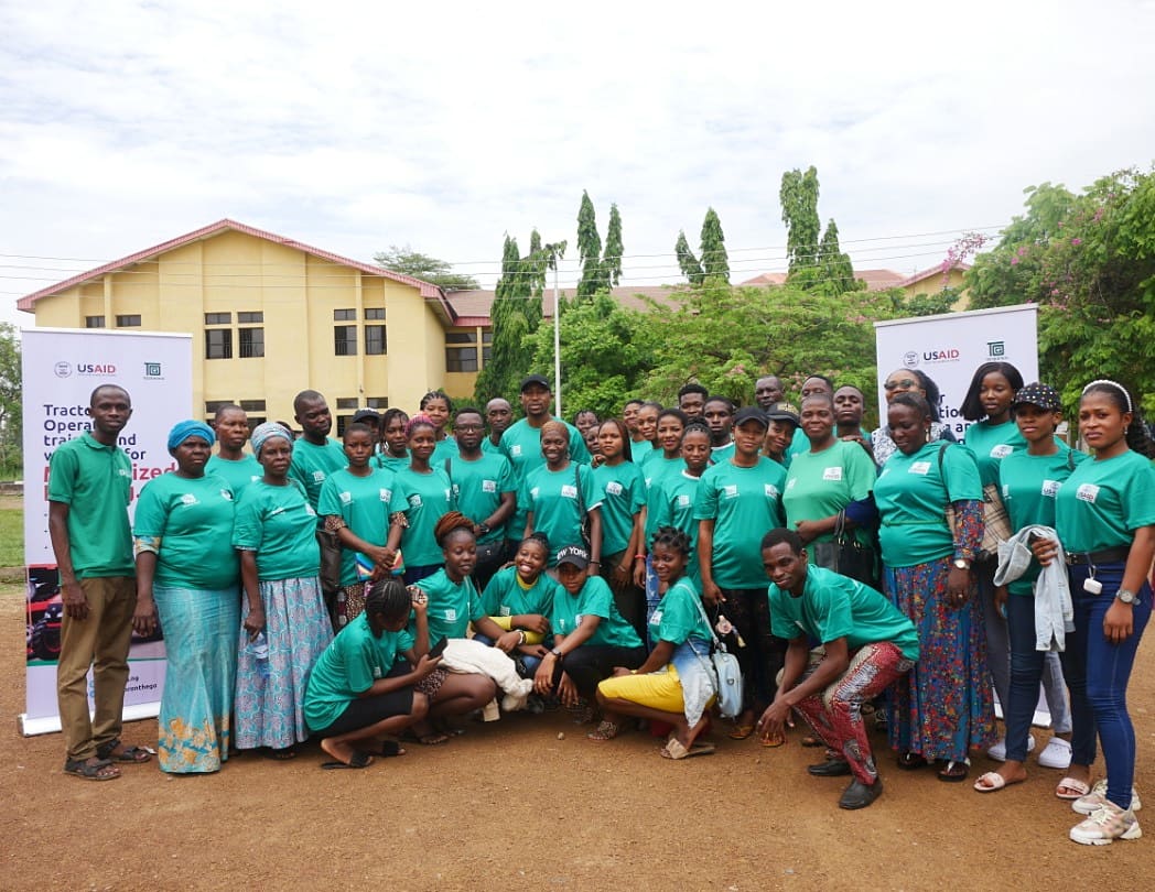 Group picture of men and women together